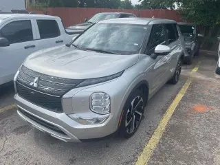 Mitsubishi Outlander 2024 AWD SE 4dr SUV
