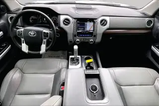 Toyota Tundra 2020 4x4 Limited 4dr CrewMax Cab Pickup SB