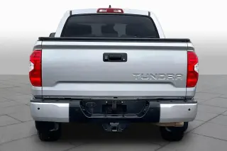 Toyota Tundra 2020 4x4 Limited 4dr CrewMax Cab Pickup SB
