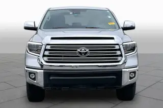 Toyota Tundra 2020 4x4 Limited 4dr CrewMax Cab Pickup SB