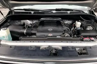 Toyota Tundra 2020 4x4 Limited 4dr CrewMax Cab Pickup SB