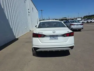 Nissan Altima 2024 2.5 SV 4dr Sedan