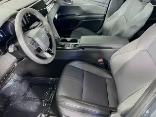 Toyota Camry 2026 SE 4dr Sedan