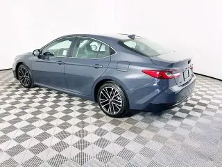 Toyota Camry 2026 SE 4dr Sedan