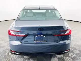 Toyota Camry 2026 SE 4dr Sedan
