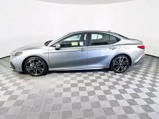 Toyota Camry 2026 SE 4dr Sedan