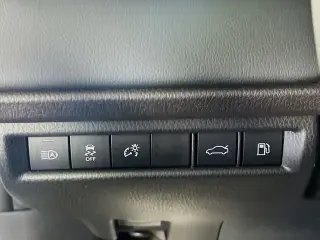Toyota Camry 2026 SE 4dr Sedan