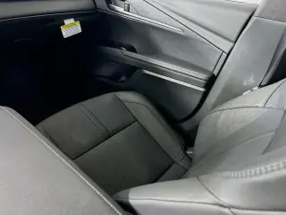 Toyota Camry 2026 SE 4dr Sedan