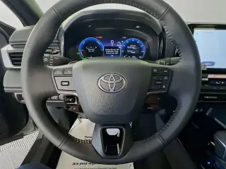 Toyota Camry 2026 SE 4dr Sedan