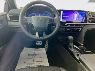 Toyota Camry 2026 SE 4dr Sedan