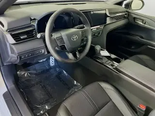 Toyota Camry 2026 SE 4dr Sedan