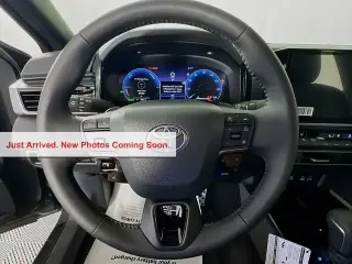 Toyota Camry 2026 SE 4dr Sedan