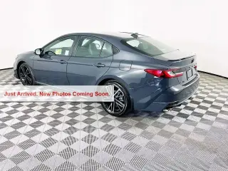 Toyota Camry 2026 SE 4dr Sedan