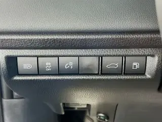 Toyota Camry 2026 SE 4dr Sedan