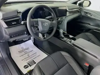 Toyota Camry 2026 SE 4dr Sedan