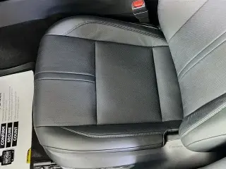 Toyota Camry 2026 SE 4dr Sedan