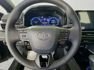 Toyota Camry 2026 SE 4dr Sedan
