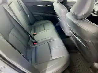 Toyota Camry 2026 SE 4dr Sedan