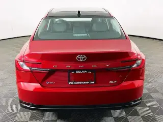 Toyota Camry 2026 SE 4dr Sedan