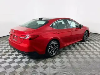 Toyota Camry 2026 SE 4dr Sedan