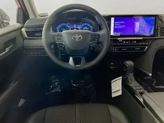 Toyota Camry 2026 SE 4dr Sedan