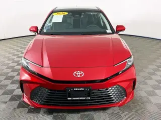 Toyota Camry 2026 SE 4dr Sedan