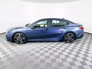 Toyota Camry 2026 SE 4dr Sedan