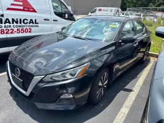 Nissan Altima 2022 2.5 SV 4dr Sedan