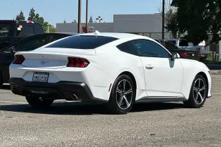 Ford Mustang 2024 EcoBoost Premium 2dr Fastback