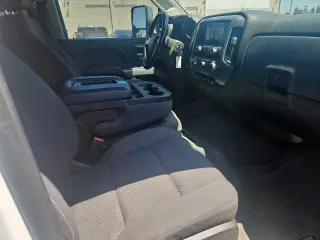 Chevrolet Silverado 2500HD 2019 4x4 LT 4dr Crew Cab SB