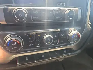 Chevrolet Silverado 2500HD 2019 4x4 LT 4dr Crew Cab SB