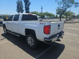 Chevrolet Silverado 2500HD 2019 4x4 LT 4dr Crew Cab SB