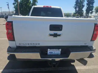 Chevrolet Silverado 2500HD 2019 4x4 LT 4dr Crew Cab SB