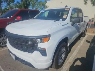 Chevrolet Silverado 1500 2025 4x2 Custom 4dr Crew Cab 5.8 ft. SB