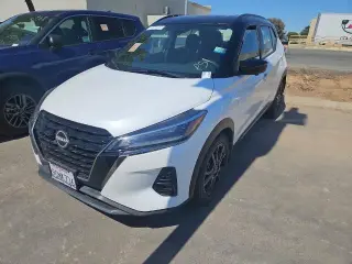 Nissan Kicks 2023 SR 4dr Crossover