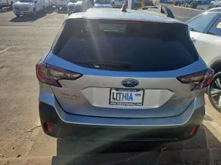 Subaru Outback 2022 AWD Premium 4dr Crossover