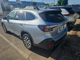 Subaru Outback 2022 AWD Premium 4dr Crossover