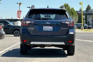 Subaru Outback 2023 AWD Limited 4dr Crossover