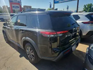 Nissan Pathfinder 2022 SV 4dr SUV