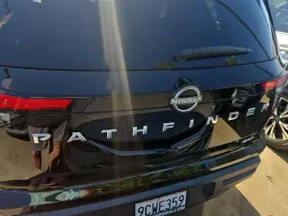 Nissan Pathfinder 2022 SV 4dr SUV