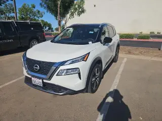 Nissan Rogue 2023 AWD SL 4dr Crossover