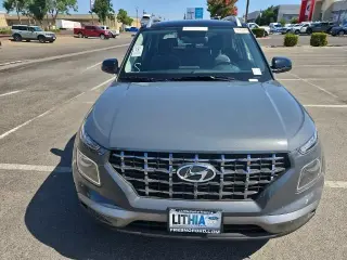 Hyundai VENUE 2026 SEL 4dr Crossover