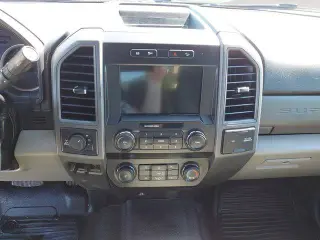 Ford F-250 Super Duty 2021 4x4 Limited 4dr Crew Cab 8 ft. LB Pickup