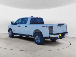 Ford F-250 Super Duty 2021 4x4 Limited 4dr Crew Cab 8 ft. LB Pickup
