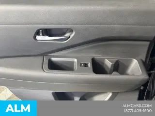 Nissan Pathfinder 2022 SV 4dr SUV