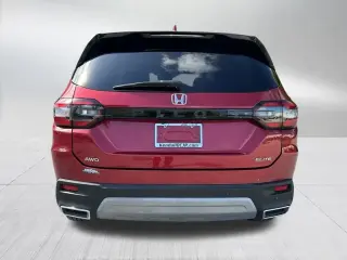 Honda Pilot 2024 AWD Elite 4dr SUV