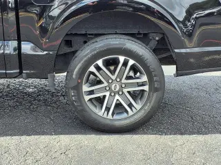 Ford F-150 2023 4x2 XL 4dr SuperCrew 5.5 ft. SB