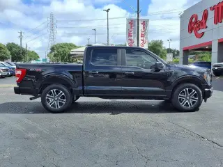 Ford F-150 2023 4x2 XL 4dr SuperCrew 5.5 ft. SB