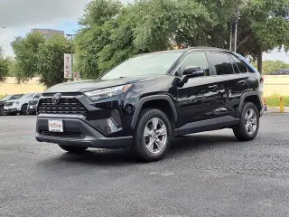 Toyota RAV4 2024 XLE 4dr SUV