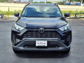 Toyota RAV4 2024 XLE 4dr SUV